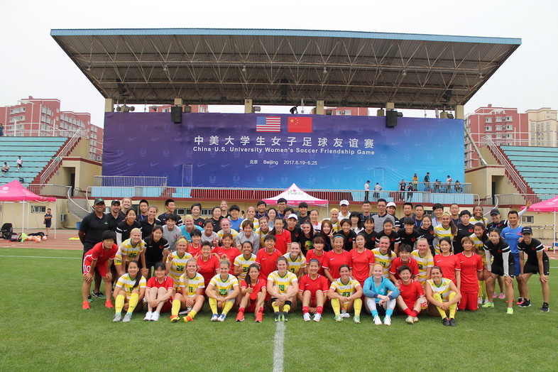 Photos: 2017 Oregon women's soccer tours China