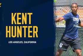 Kent Hunter Signs With Golden Bears